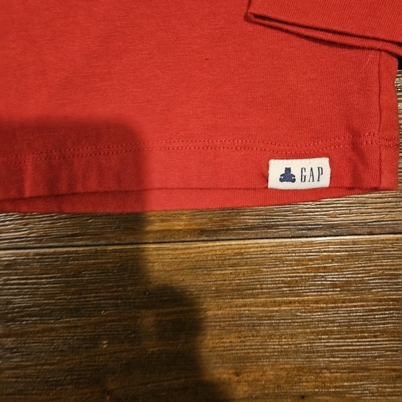 CLEARANCE! GAP KID'S RED SOFT KNIT LONG SLEEVED T-SHIRT SIZE 2T - Picture 4 of 7